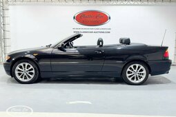 BMW 318 318CI Cabriolet / Roadster 2004 Schwarz