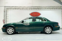 Jaguar XK 2.5 V6 Sedan / Saloon 2003 Green