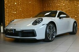 Porsche 911 TETTO Coupe 2022 Grau