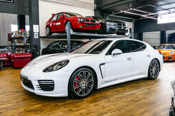 Porsche Panamera GTS Limousine 2015 Weiss