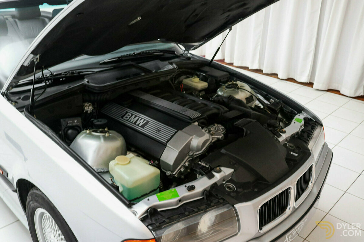 1994 BMW 325i, foto 9