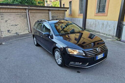 Volkswagen Passat Comfortline Estate Car 2012 Black