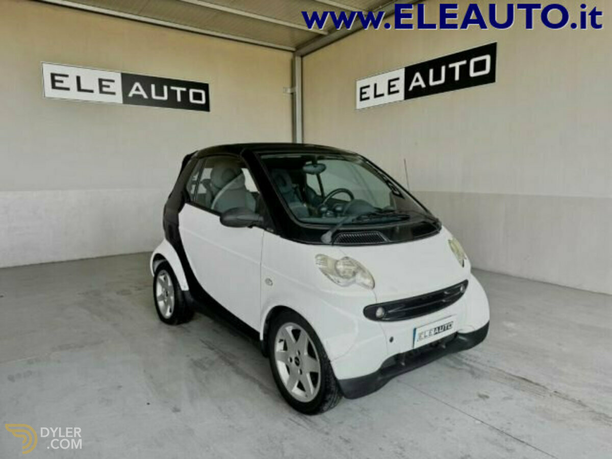 2001 Smart ForTwo Passion, foto 1