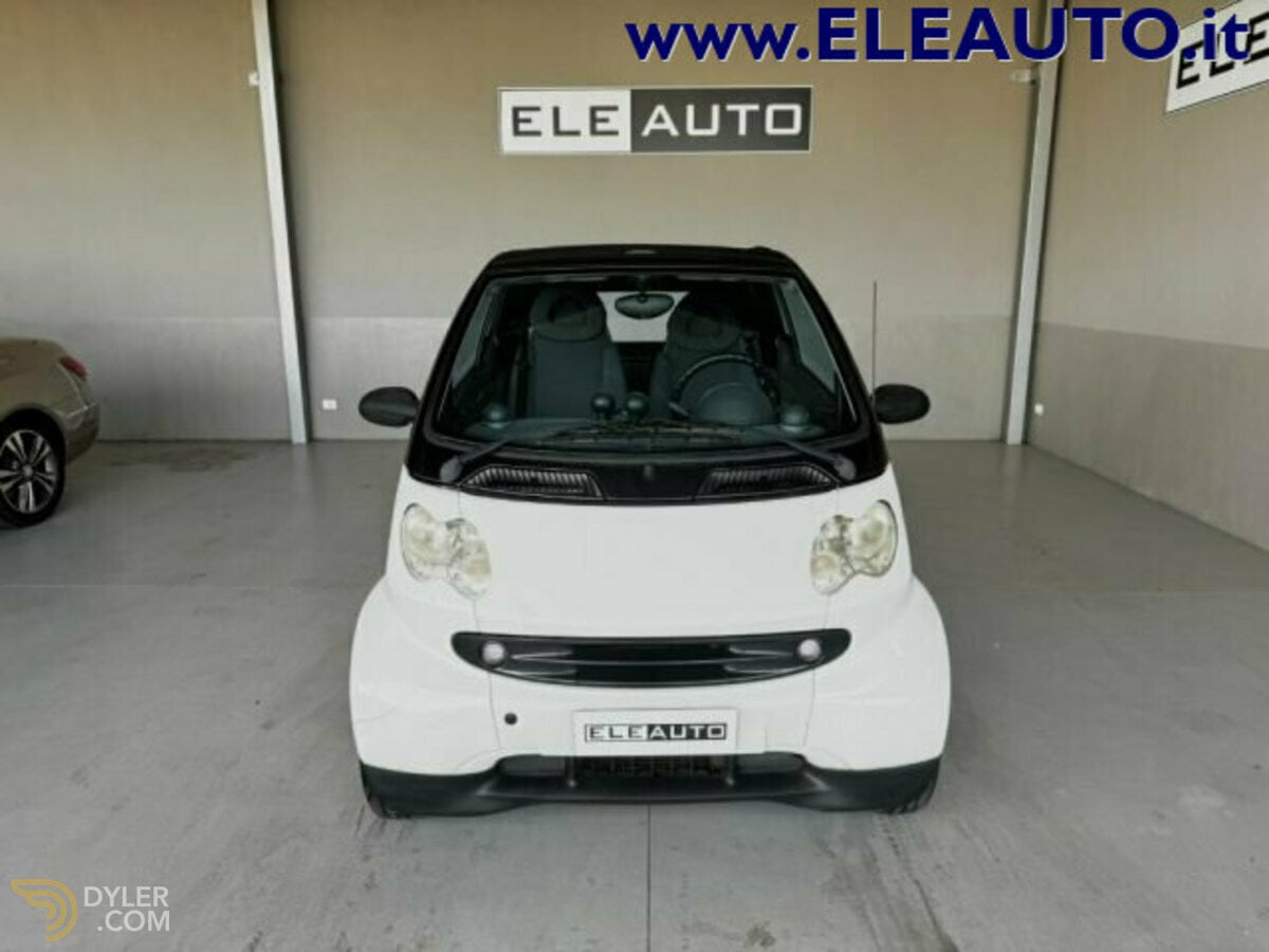 2001 Smart ForTwo Passion, foto 2