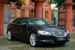 Jaguar XF Portfolio Sedan / Saloon 2009