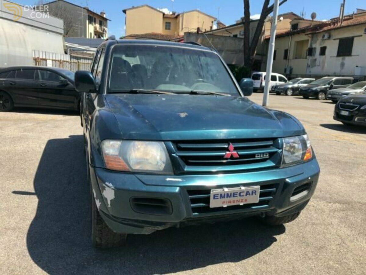 2000 Mitsubishi Pajero GLX, foto 2