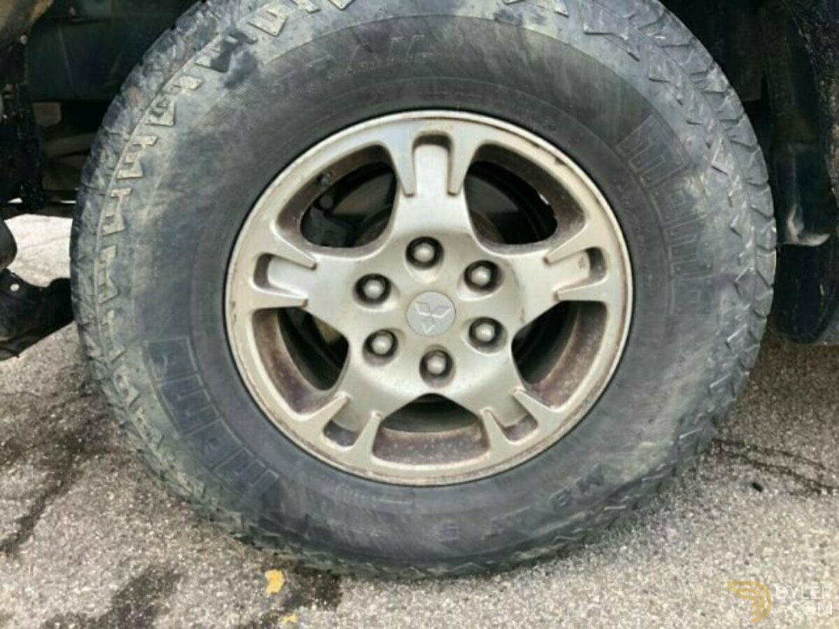 2000 Mitsubishi Pajero GLX, foto 7