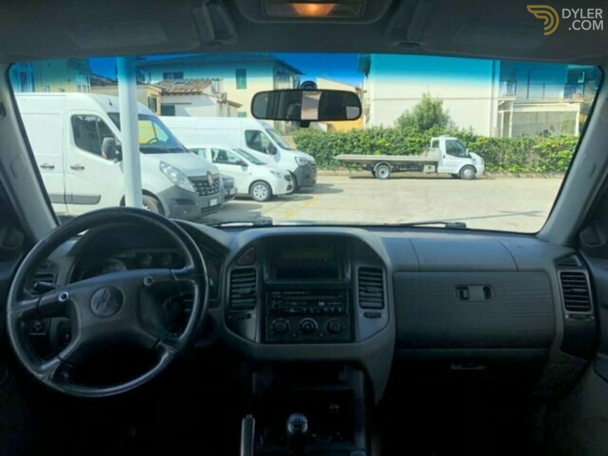 2000 Mitsubishi Pajero GLX, foto 12