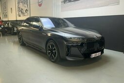 BMW i7 M70 X-Drive Sedan / Saloon 2026 Black