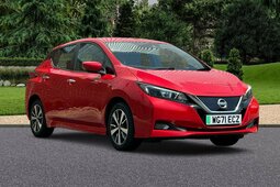 Nissan Leaf Acenta Hatchback 2021 Vermelho