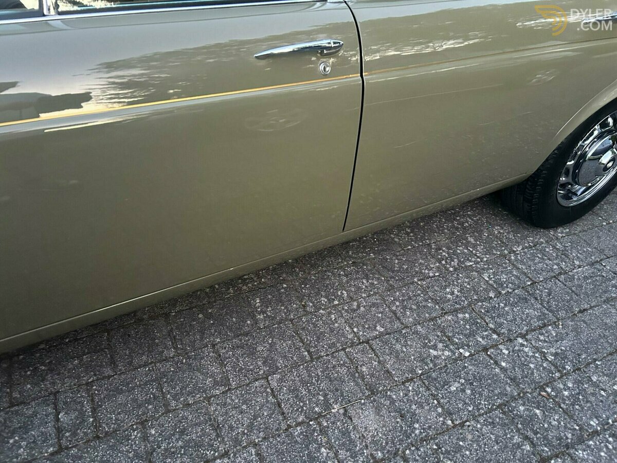 1977 Jaguar XJ 5.3 Series 2 XJ12 HE Saloon 4dr Petrol Automatic (, foto 4