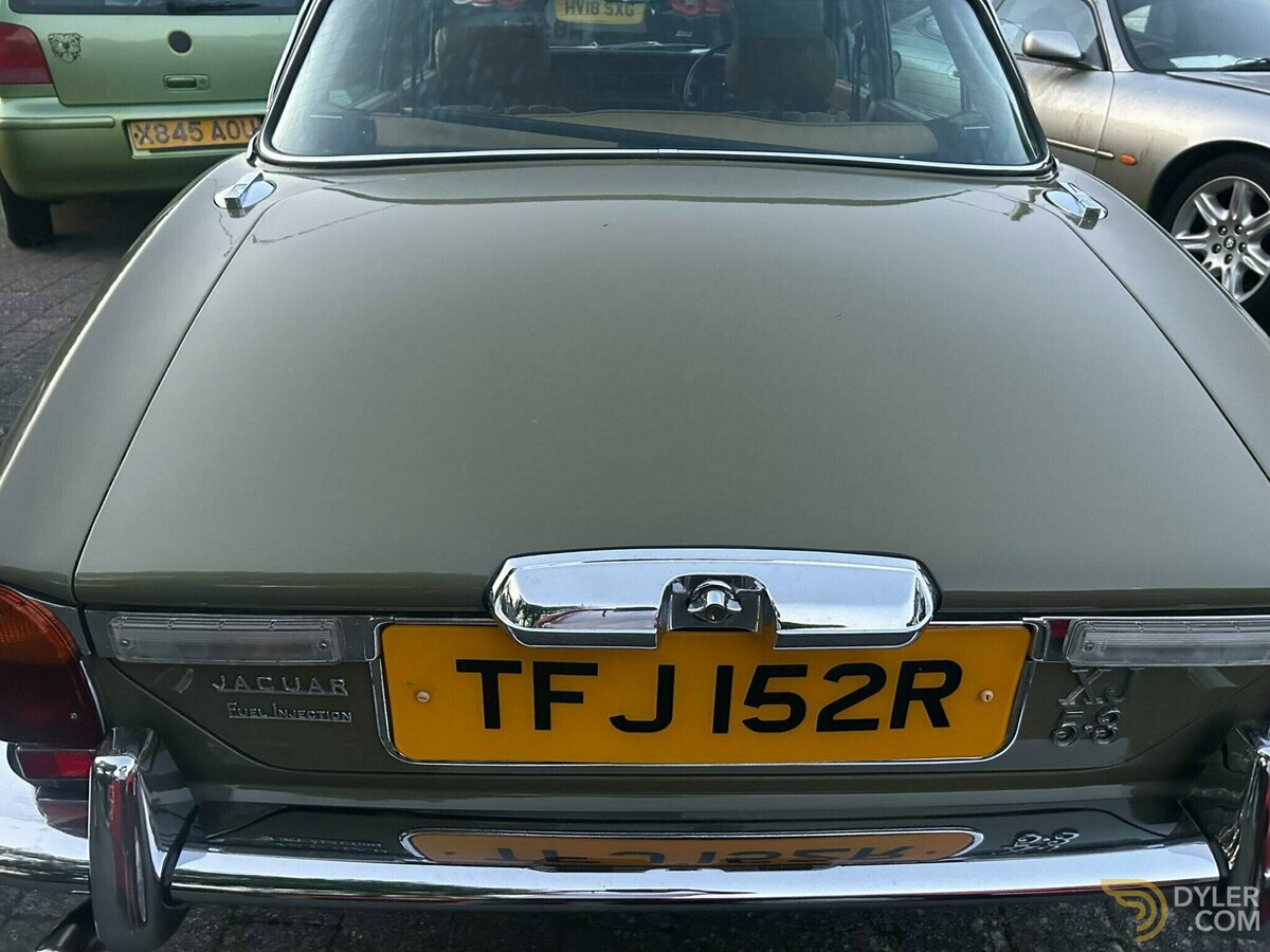 1977 Jaguar XJ 5.3 Series 2 XJ12 HE Saloon 4dr Petrol Automatic (, foto 12
