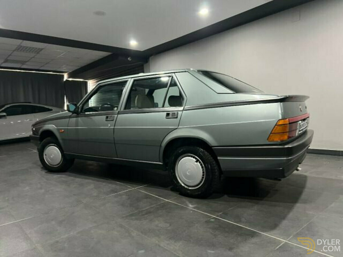 1986 Alfa Romeo 75 1.6 CARBURATORI 1986 PRIMA SERIE / TARGA (TO) ASI, foto 6