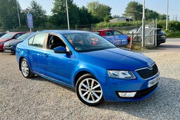Skoda Octavia Elegance Hatchback 2014 Blue