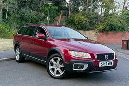 Volvo XC70 SE Lux 2013 Red
