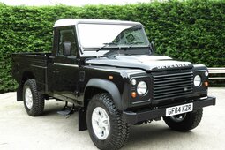 Land Rover Defender County Pickup 2014 Schwarz