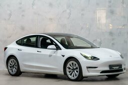 Tesla Model 3 Long Range 2021 White