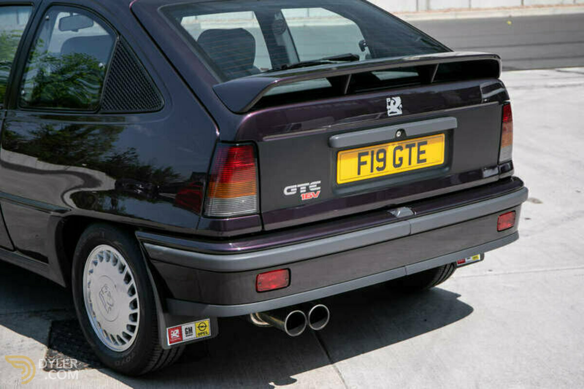1988 Vauxhall Astra GTE, foto 9