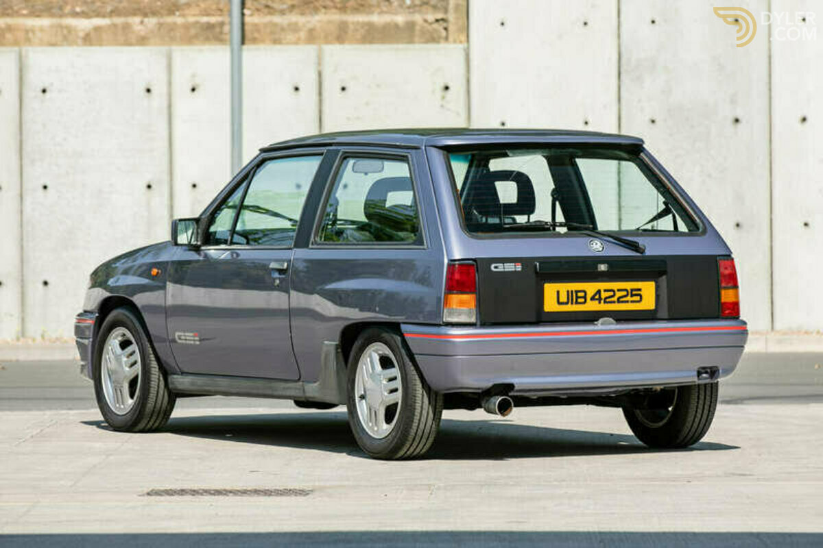1993 Vauxhall Nova GSi, foto 4