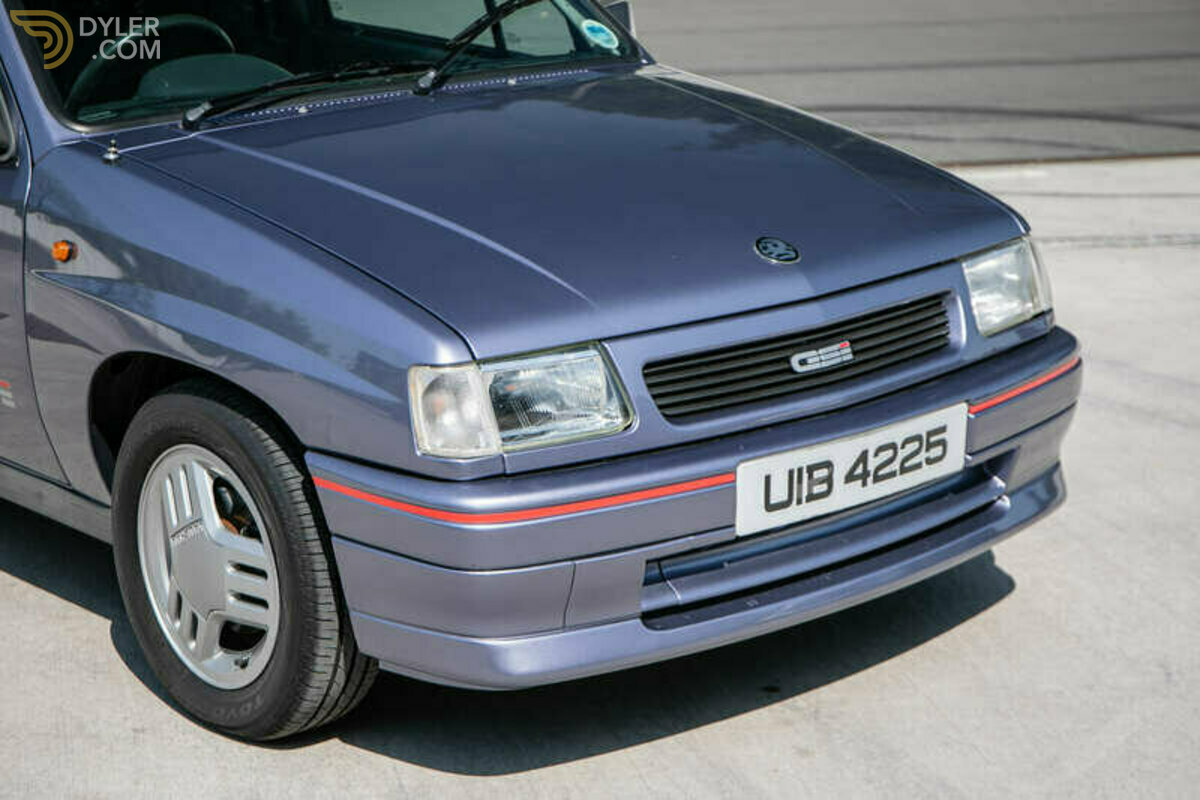 1993 Vauxhall Nova GSi, foto 8