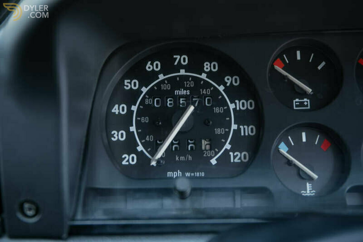 1993 Vauxhall Nova GSi, foto 10