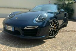 Porsche 911 Turbo S Coupe 2015 Blue