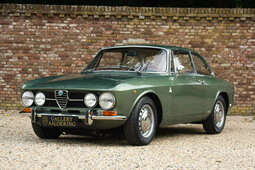 Alfa Romeo GTV Coupe 1971 Green