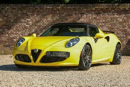 Alfa Romeo 4C Cabriolet / Roadster 2018 Yellow