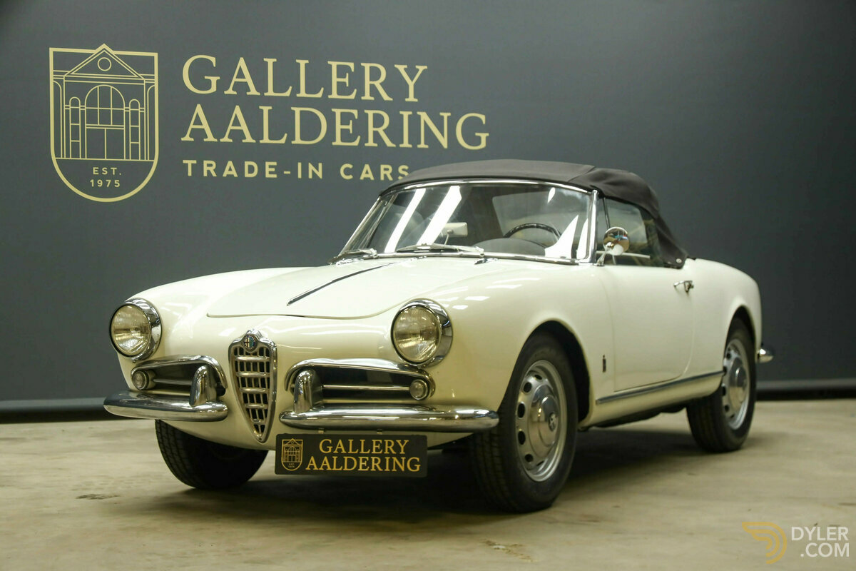 1957 Alfa Romeo Giulietta Spider, foto 2