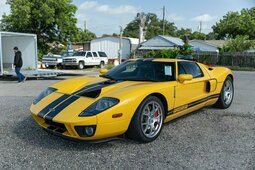 Ford GT 2005 Yellow