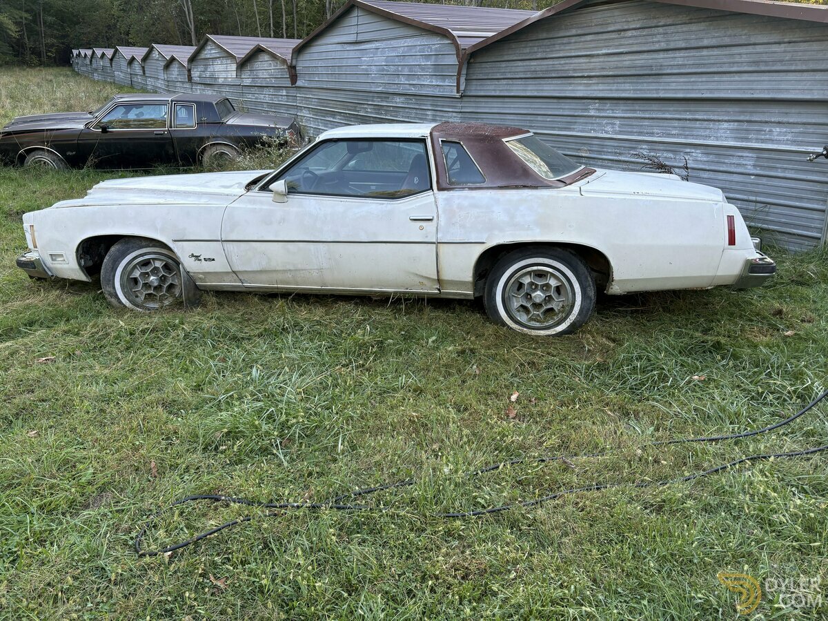 1975 Pontiac Grand Prix, foto 9