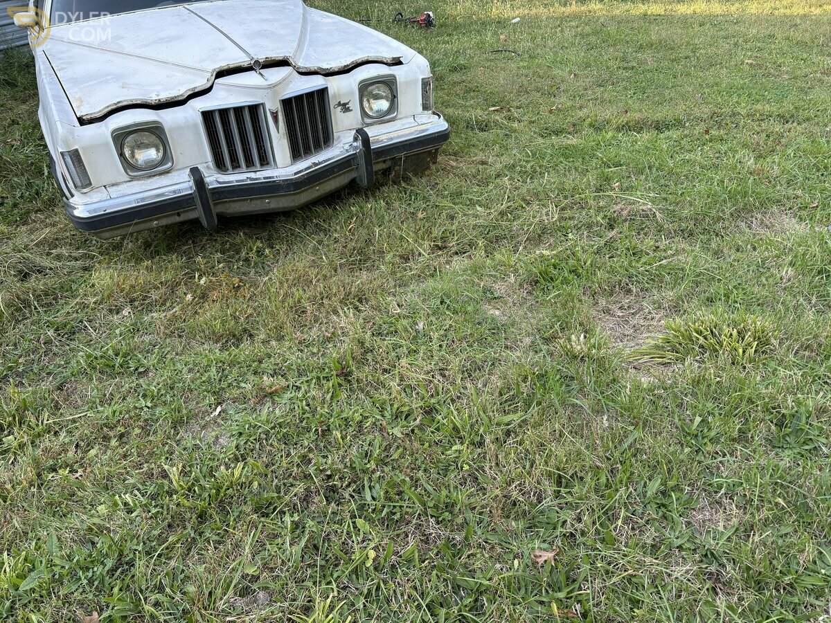 1975 Pontiac Grand Prix, foto 8