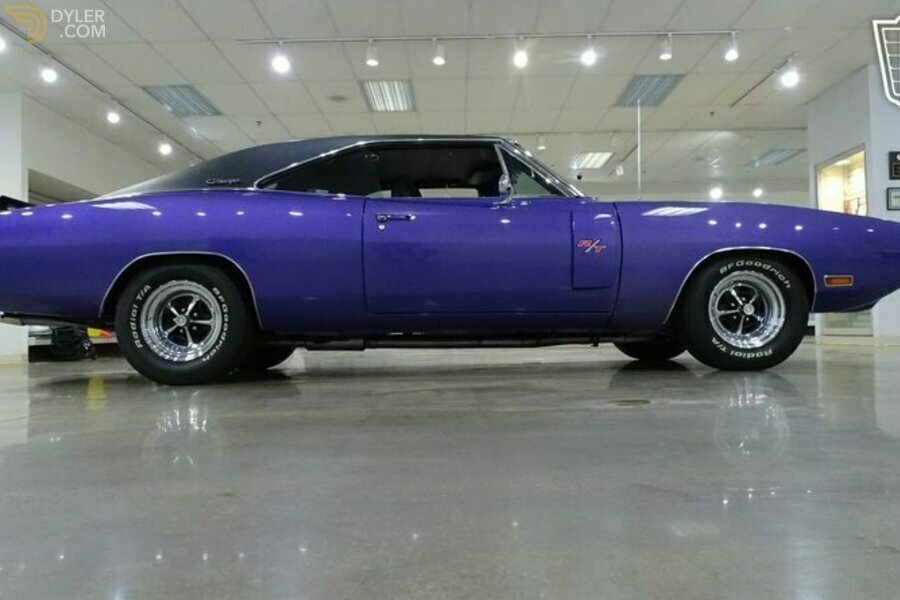 Classic 1970 Dodge Charger R/T For Sale. Price 153 000 USD - Dyler