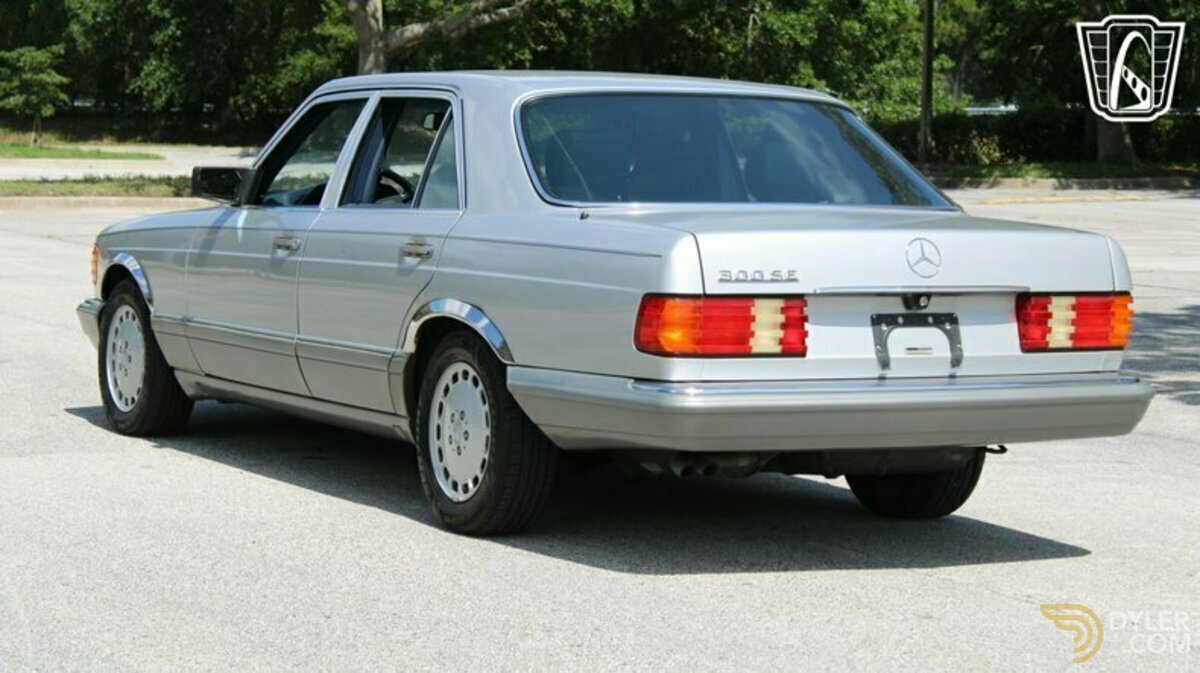 1990 Mercedes-Benz 300 SE, foto 11