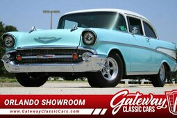 Chevrolet 210 Sedan/Berlina 1957 Azul