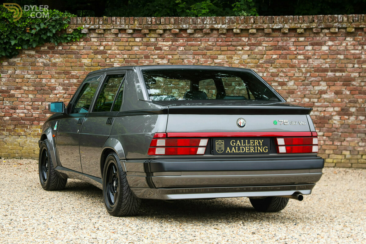 1988 Alfa Romeo 75 V6, foto 12