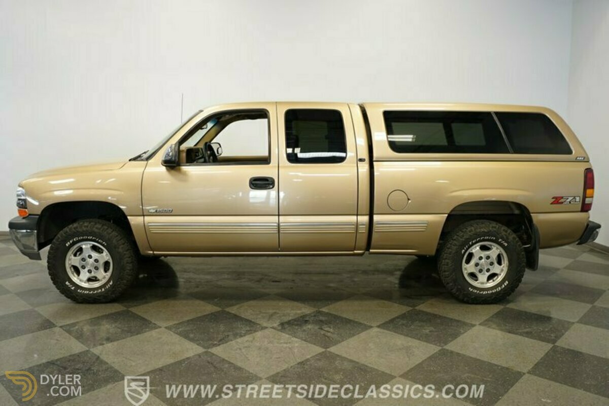2000 Chevrolet Silverado LS, foto 2