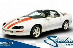 Chevrolet Camaro SS 30th Anniversary SLP Edition Coupe 1997 Weiss