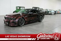 Ford Mustang Cabriolet / Roadster 2007 Purple