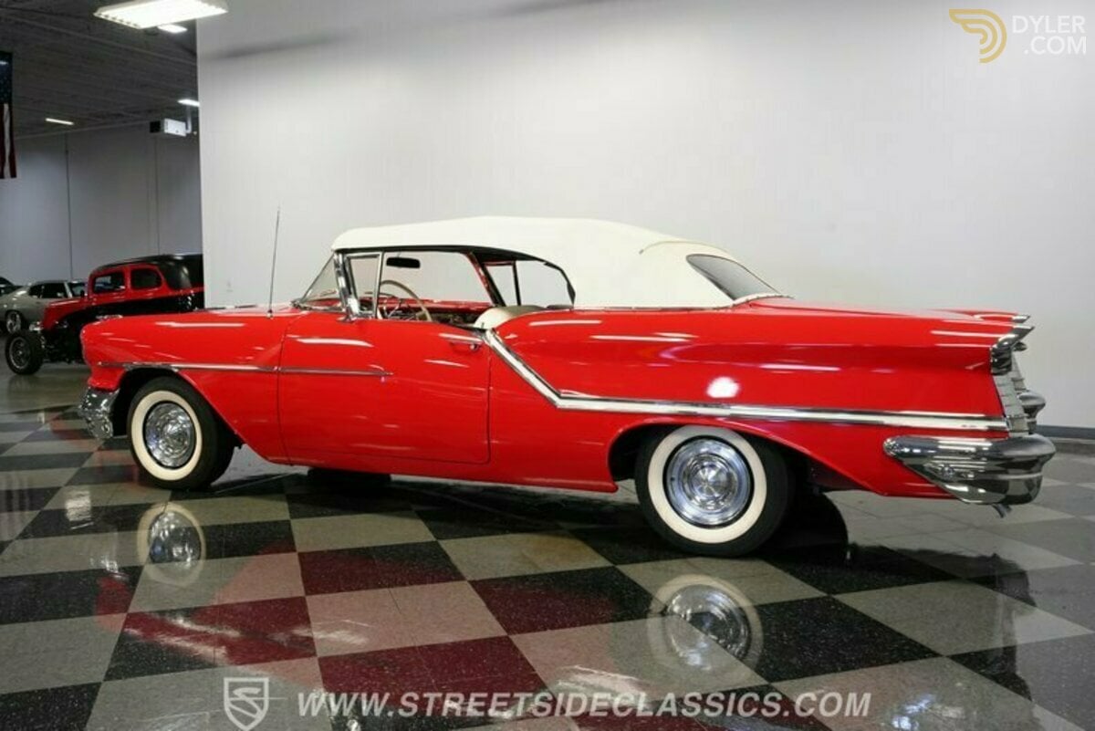 1957 Oldsmobile Super 88 Convertible J2, foto 8
