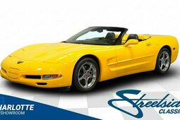 Chevrolet Corvette Convertible Cabriolet / Roadster 2004 Gelb