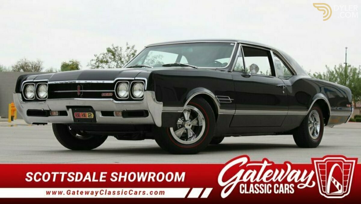 1966 Oldsmobile 43A, foto 1