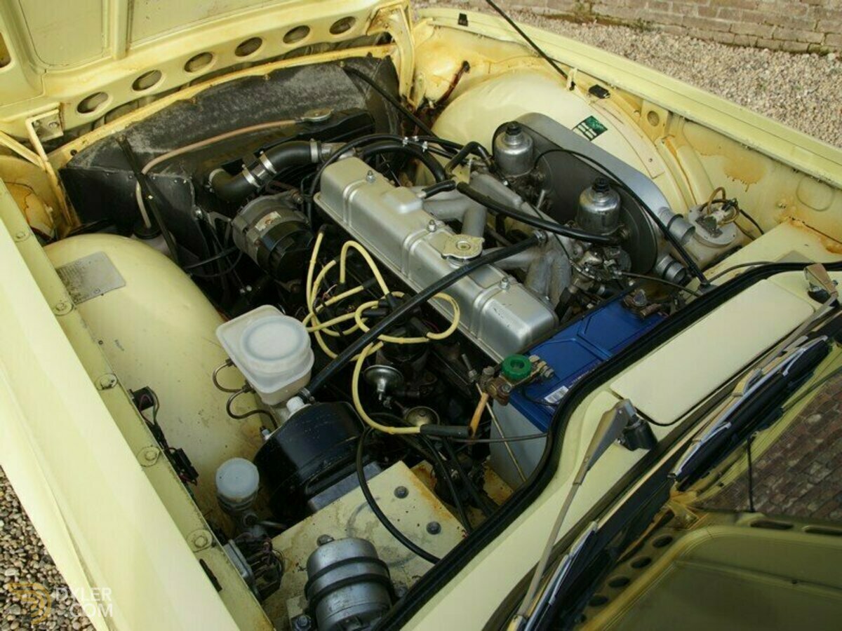 1971 Triumph TR6, foto 3