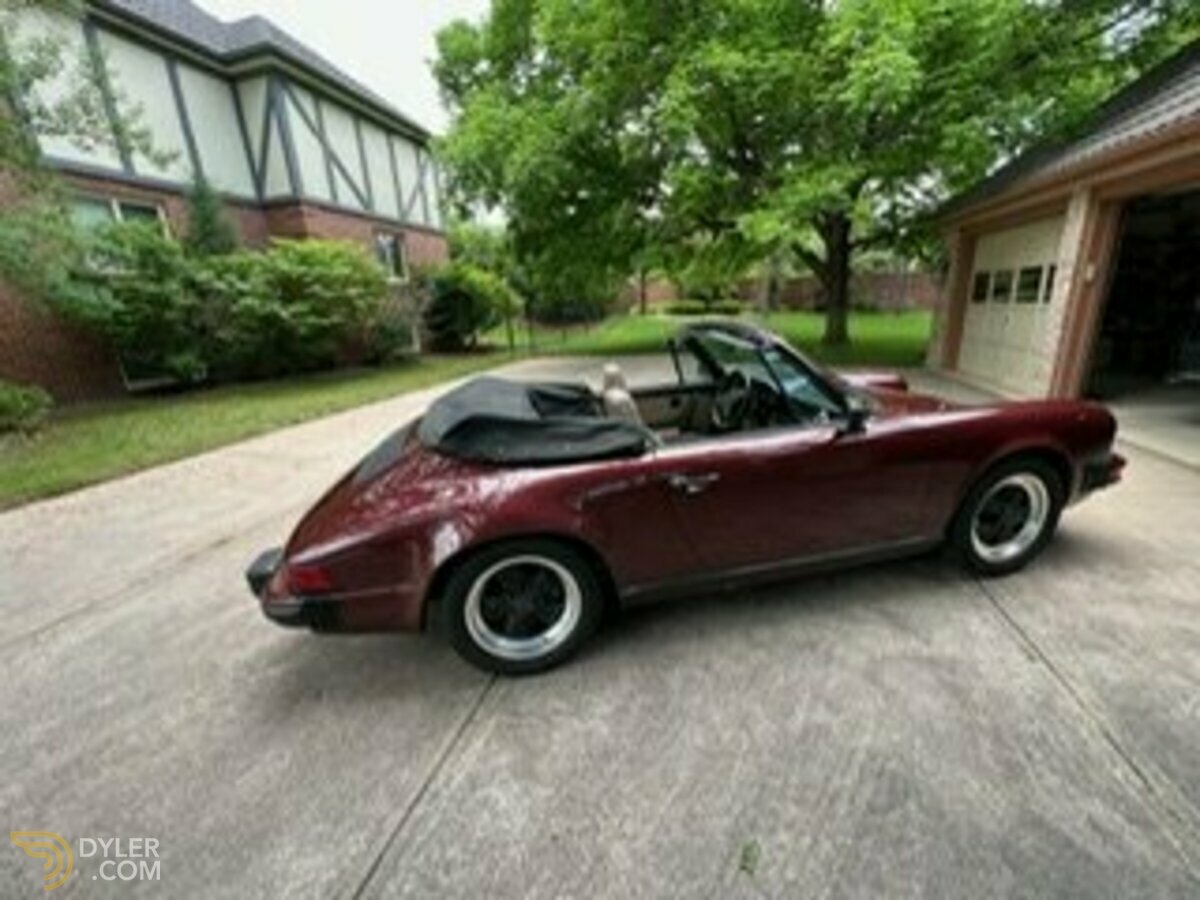 1983 Porsche 911 911SC Cabriolet, foto 2