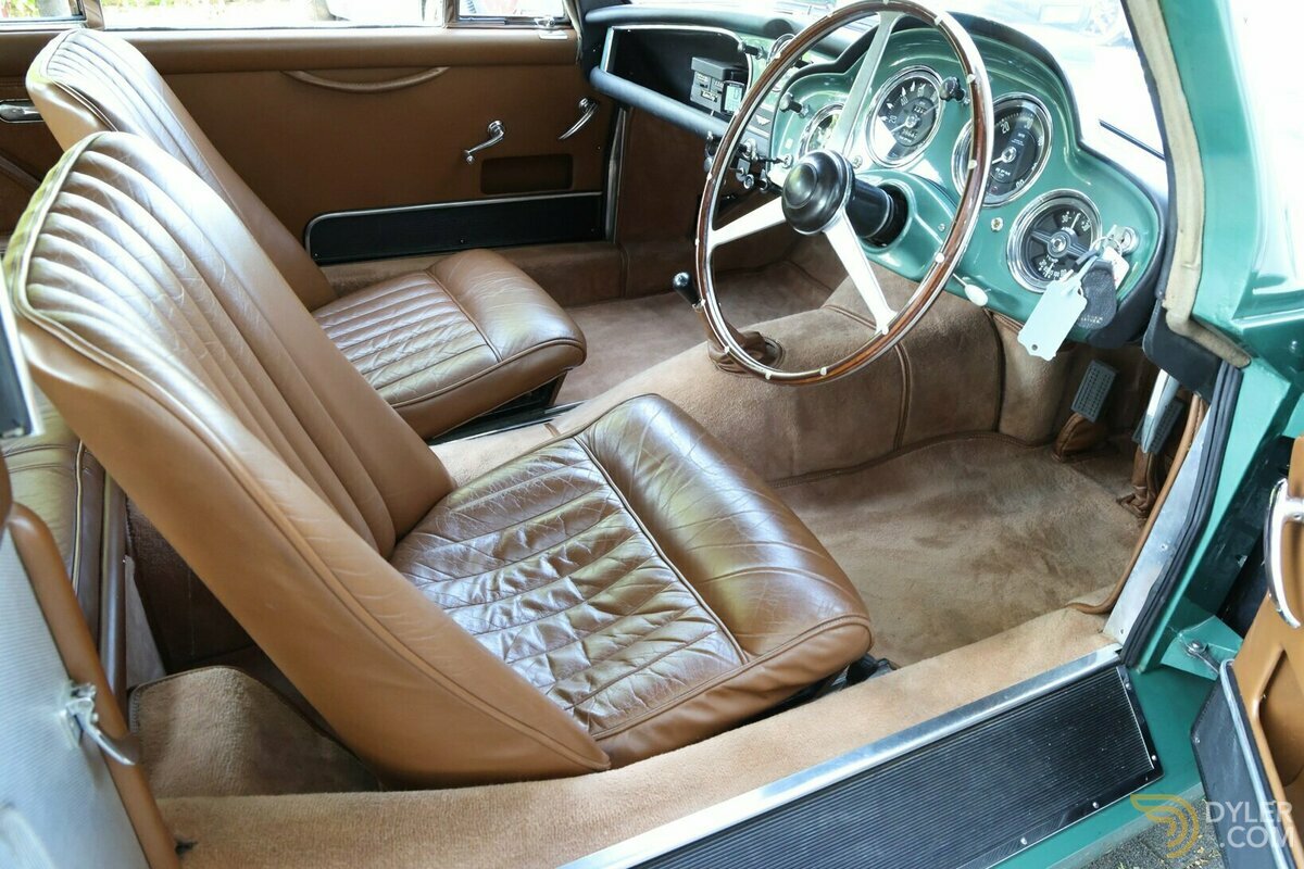 1958 Aston Martin DB2 DB 2/4 MK III 2-Door Coupé, foto 3