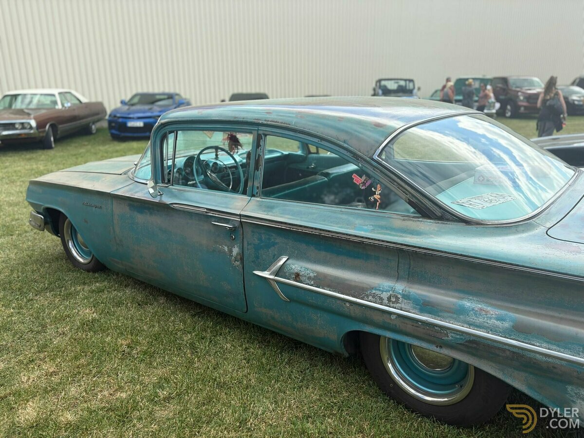 1960 Chevrolet Biscayne 2-door sedan, foto 3