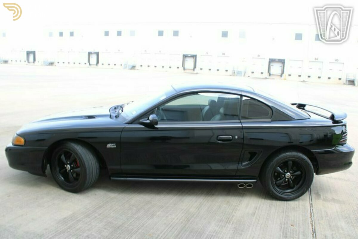 1994 Ford Mustang GT, foto 2