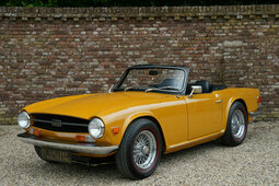 Triumph TR6 Cabriolet / Roadster 1971 Brown
