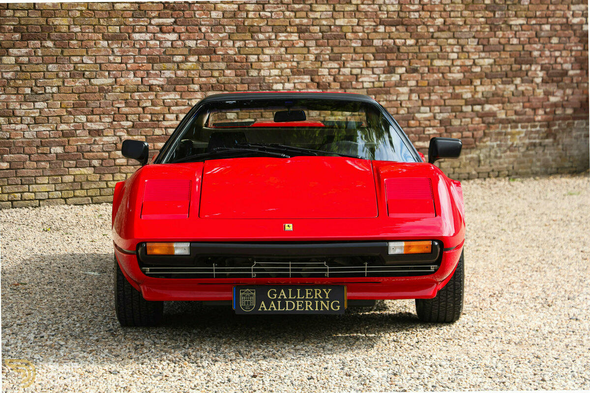 1981 Ferrari 308 GTSi "Rosso Corsa", foto 3