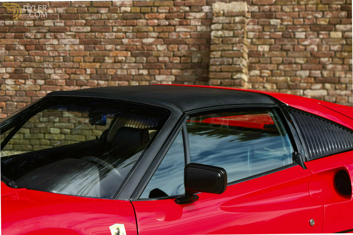1981 Ferrari 308 GTSi "Rosso Corsa", foto 4